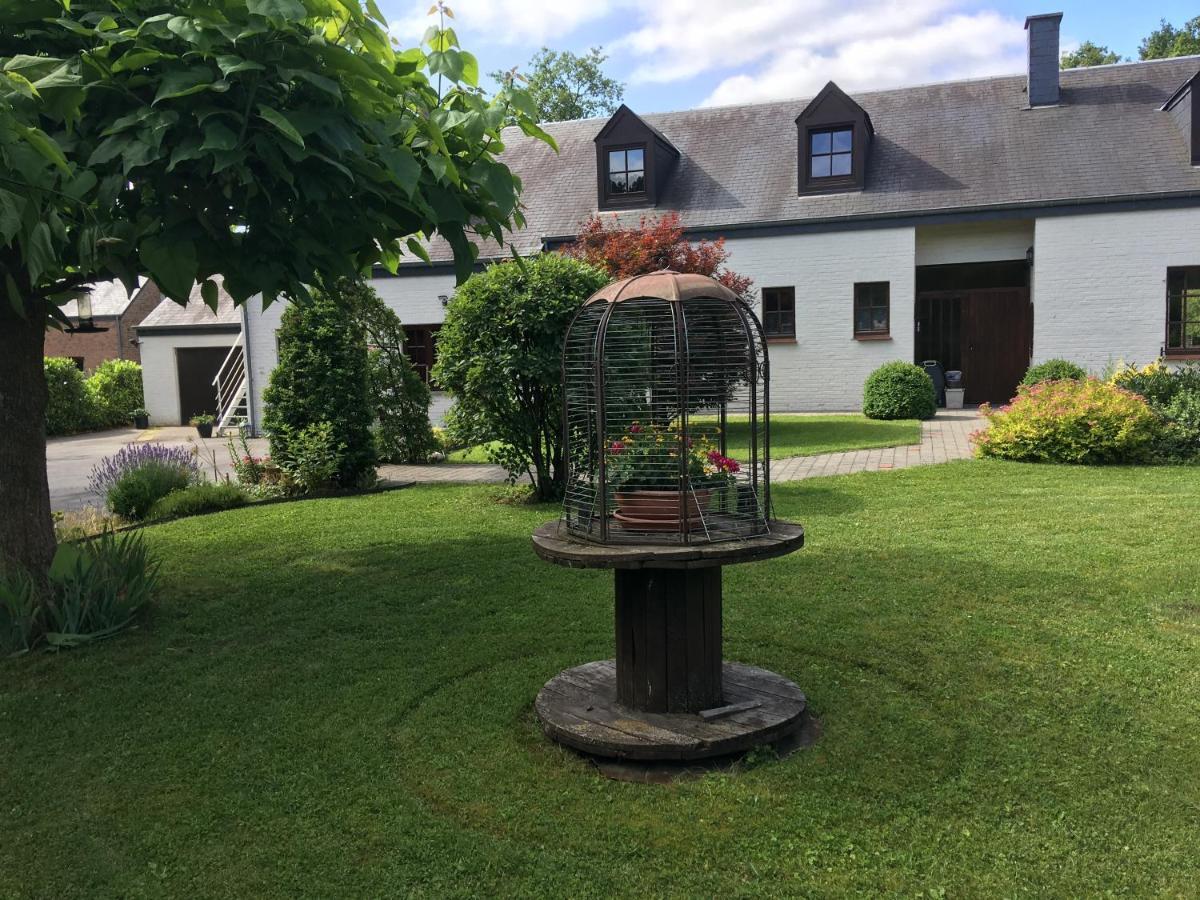 Bed and Breakfast Le Jardin Des Biches Сом-Лёз Экстерьер фото